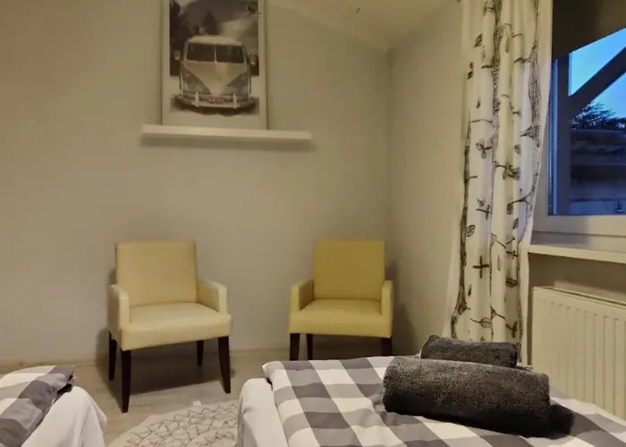 Lesna Z Tarasem דירה *